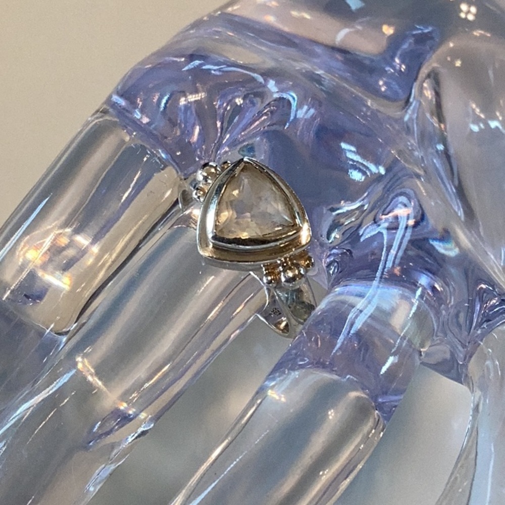 Solitaire Ring - Picture 2 of 6